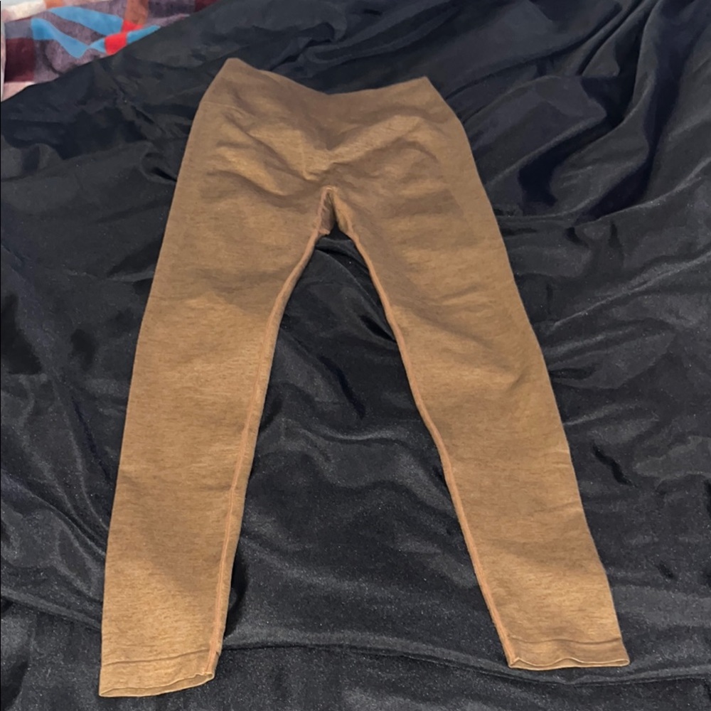 Brown Leggings with Stretchy Comfort and Versatile Style